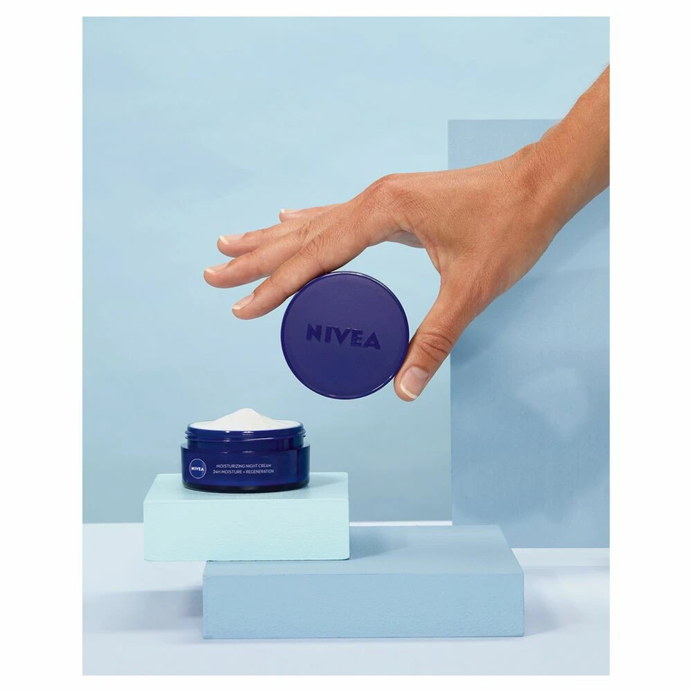 Nivea Essentials Hydraterende Nachtcreme - Afbeelding 3