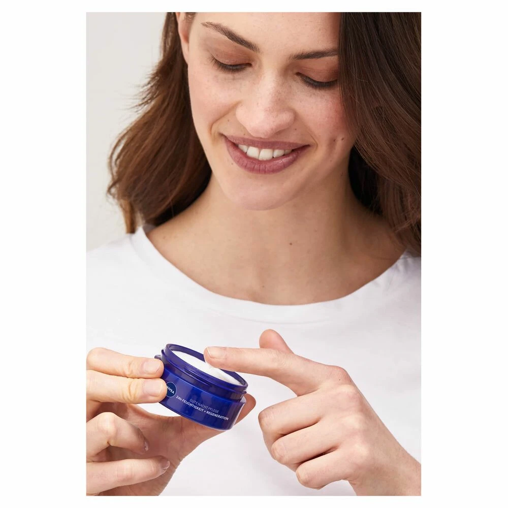 Nivea Essentials Hydraterende Nachtcreme - Afbeelding 4